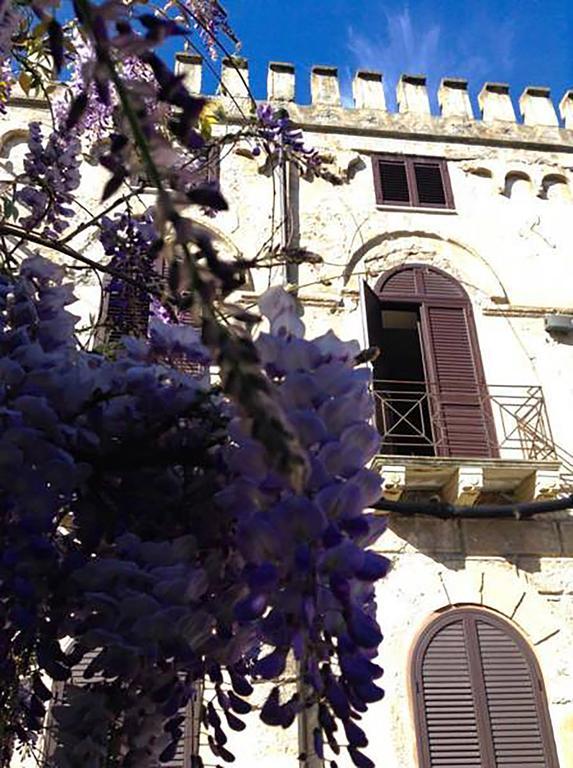 Bed and Breakfast Palazzo Sciacca à Patti Extérieur photo